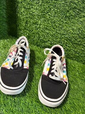 Vans Kids unisex Multicolor Checkered Canvas Lace-Up Sneakers - Black Toe size 3